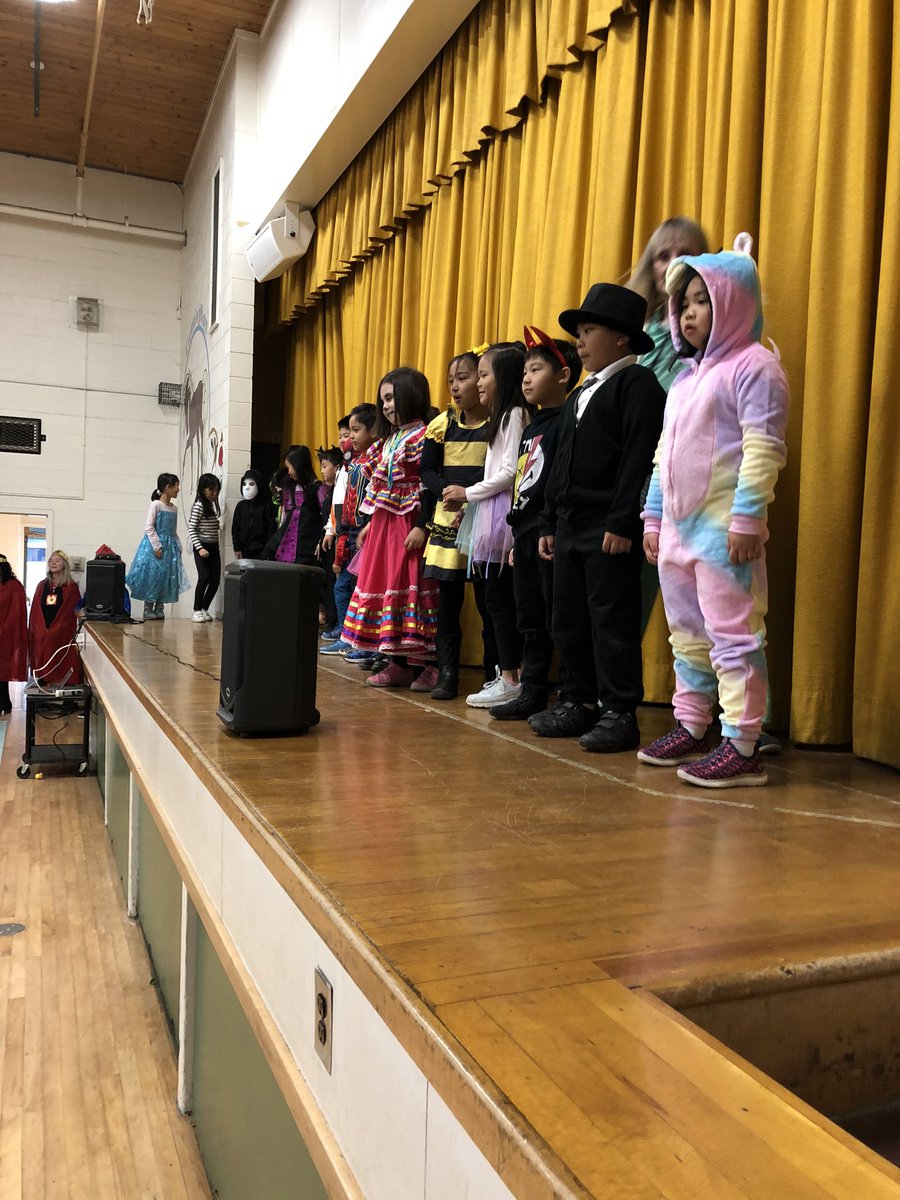 vsbcunningham's tweet photo. Terrifyingly terrific costume parade💀👻🎃Thank you to all staff and parents for participating! @VSB39 https://t.co/04psoNnQF3