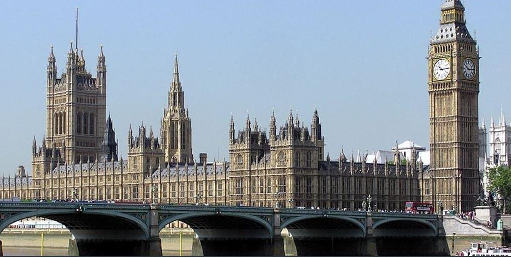 A #GeneralElection has officially been called - and we have launched our very own #MSManifesto! 

The areas we want all parties to focus on:

➡️make #PIP make sense
➡️improve #socialcare
➡️#CannabisForMS
➡️deliver on long term plan for #NHS 

Read on for more details... (1/5)