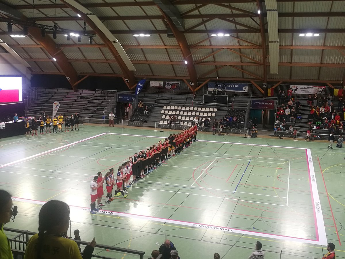 Avant dernier match de la soirée chez les femmes.

🔵 : Belgique
⚪ : Suisse
⚫ : Tchéquie

#WeAreKinball #SportAngers #WorldCup2019