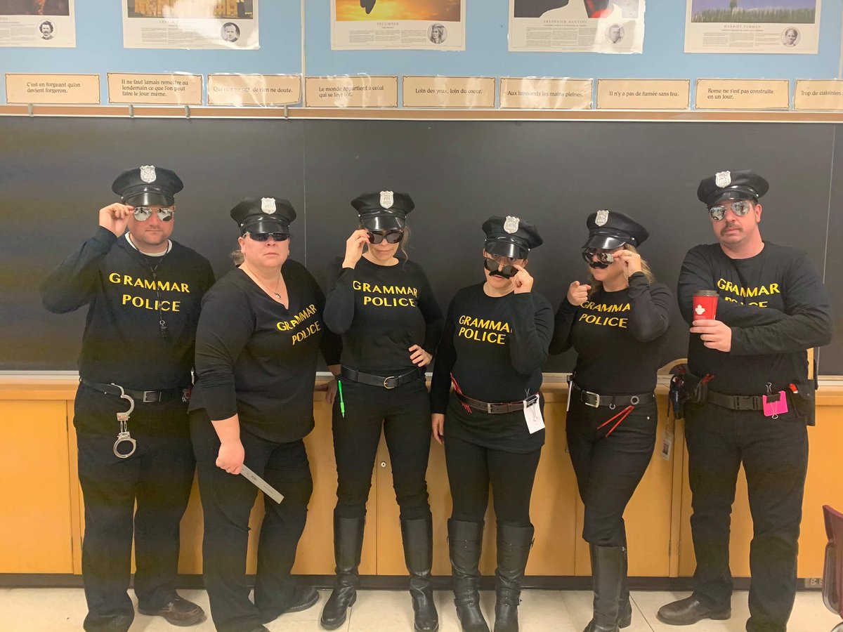 BMHSLanguages's tweet photo. Halloween fashion show winners... gagnants...!!! @BMarauders https://t.co/ecftKUHF69