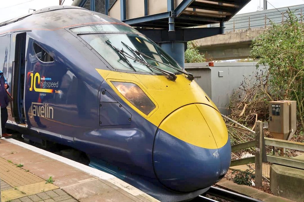 martinw02998119's tweet image. 395011 Southeastern highspeed 10 years. Happy anniversary @Se_Railway 26/10/19 #class395 #highspeedtrain