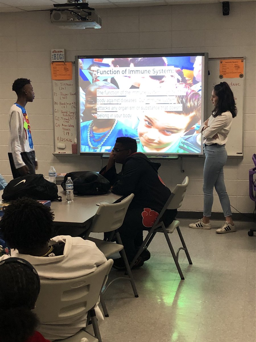 MrCathey21's tweet photo. Got to see some really cool experiments and presentations in the Science Department today π₯Ό
#ForTheH #WeAreTheCulture #ScienceFlow #OnlyOneH https://t.co/itxU4MEJbk
