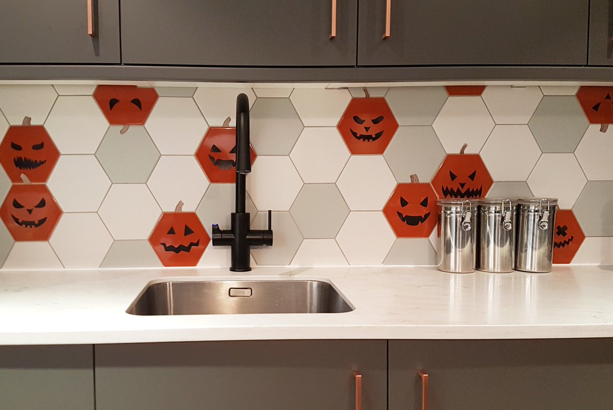 GroupJAC's tweet image. Halloween tiling, anyone? #JACingenuity