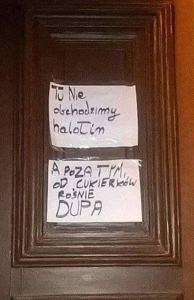 EIOTy_1WwAAzxPH?format=jpg&name=medium