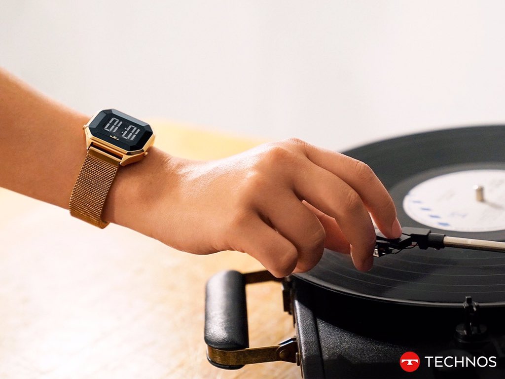 O Technos Digital  ficou ainda mais maravilhoso e irresistível na versão com caixa quadrada, tendência do universo relojoeiro. 
A pulseira em mesh e o vidro facetado se unem no modelo para  garantir um resultado super moderno.
Digitais-Technos
<a href="/ConnectR/">CONNECT relógios</a> 
Limoeiro Do Norte-CE