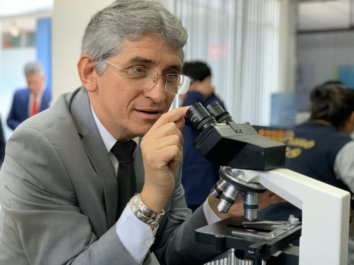ASEAPSOFICIAL's tweet photo. Momentos especiales vividos por el Pr. Almir de Oliveira en la visita realizada a la #IEA #Faro, al poder compartir gratas experiencias con nuestros alumnos. #ASEAPS #EducaciónAdventista #MásQueEnseñanza https://t.co/x6OdMK0T2h