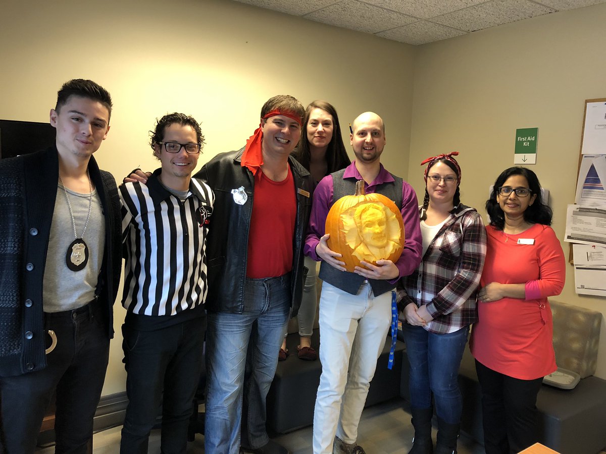 mhyerlitz's tweet photo. We thought we’d carve our fearless leader’s face this year... #BestRBCRVP  Happy Halloween from Airport &amp; Stockdale North Bay https://t.co/sFQCcLcTRF