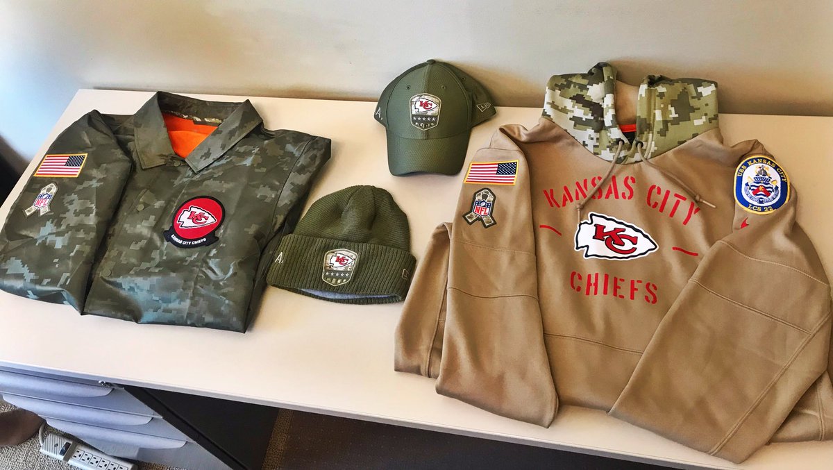 HayleyLewis_'s tweet photo. #Chiefs will Salute to Service with their attire this Sunday against the Vikings. #MilitaryWeek https://t.co/pGQrbgMVZf
