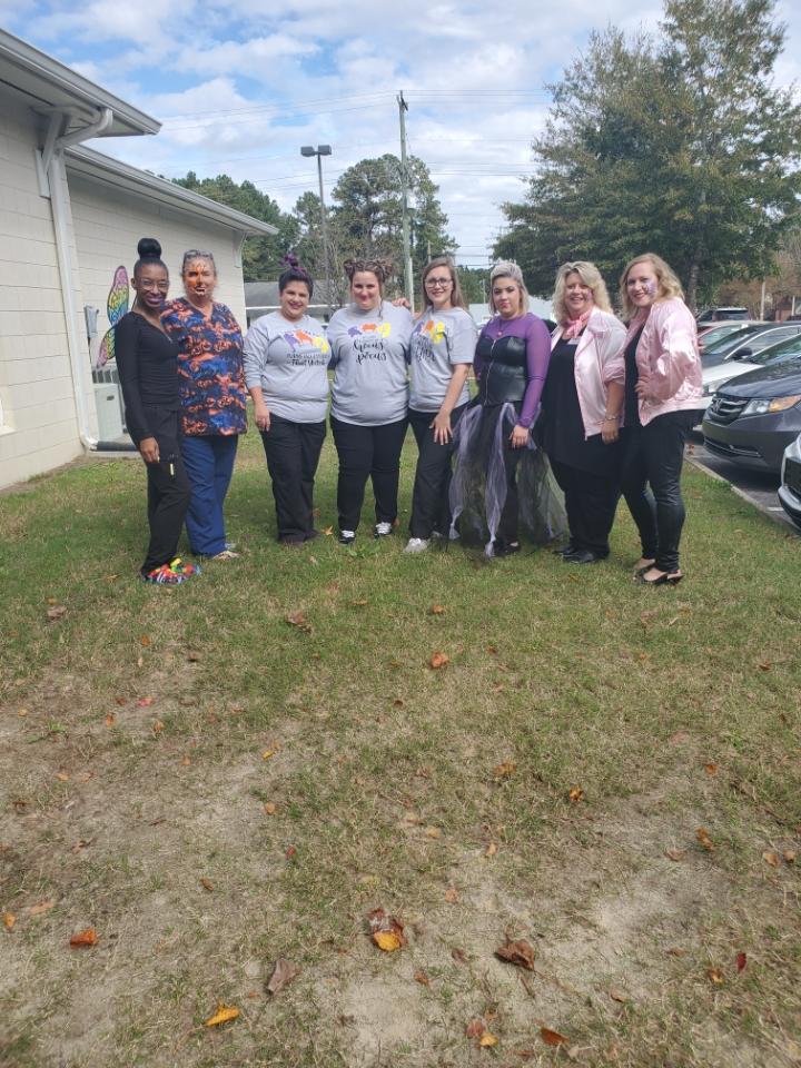 AlbemarleEye's tweet photo. #ElizabethCity staff rocked #Halloween for our patients today. π€π
#AECPEC has #SpecsAppeal #OurDocsRock #OurPatientsRock #OurStaffRocks #OurFramesRock https://t.co/oryvdifJ99