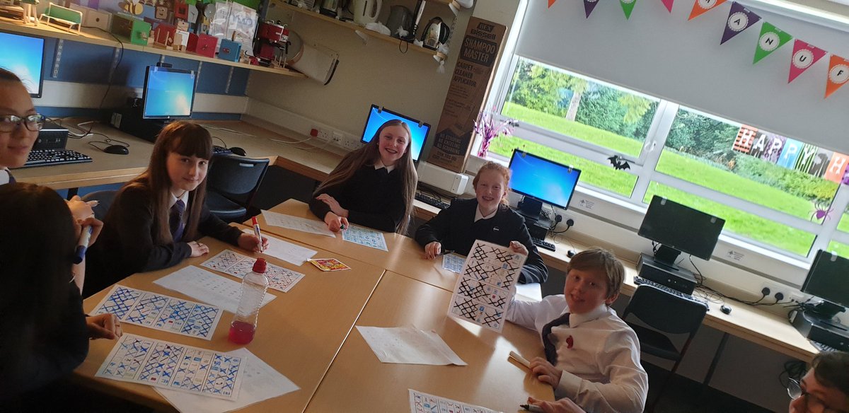 MissEdgarTech's tweet photo. Map symbol bingo today! Hopefully they learned something amongst the fun 🤔😃 House! 🤪
#Dofe #Dofescotland #mapsymbols https://t.co/tz4kG2LsYW
