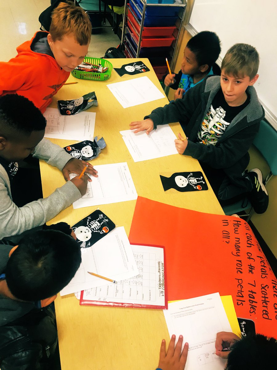 Ms. Hunt tweet media