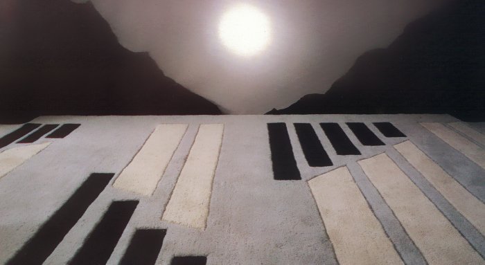 Nothing beats a full moon and an '80s geo rug. Happy Halloween!! (Rug ad photo from GPI's International Collection of Interior Design, 1986) #halloween2019 #80sHalloween #80srug