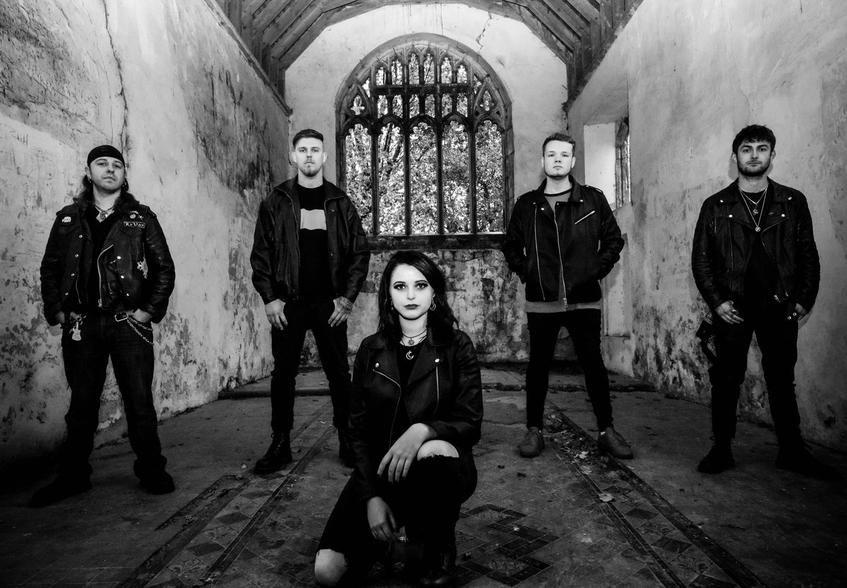 Kaylydeband's tweet photo. We've FINALLY done it - we've had a band photoshoot 🤘🏻 

Massive thanks to @LamingLucy for these amazing shots, we really don't know what we'd do without her. Please check out her page, Through Lucy's Lense on Facebook 🖤

We will be having some prints done soon 👀📸

#kaylyde https://t.co/nTRzNul8AJ