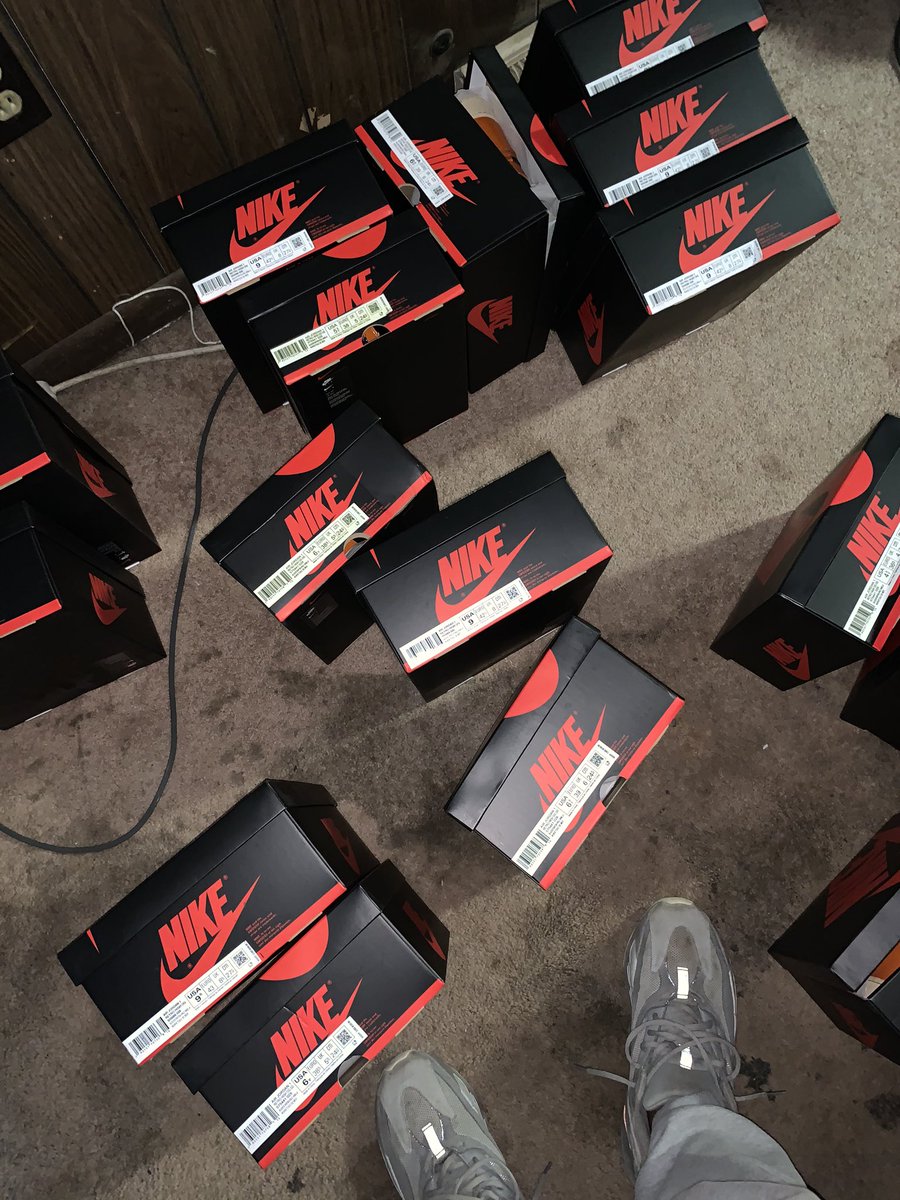 krobxfactor's tweet photo. It was a light day but business per usual 👌🏽 #Sbb3.0s #UpNext #Fearless1s #SoftVision500s https://t.co/E3lj6AeHYB
