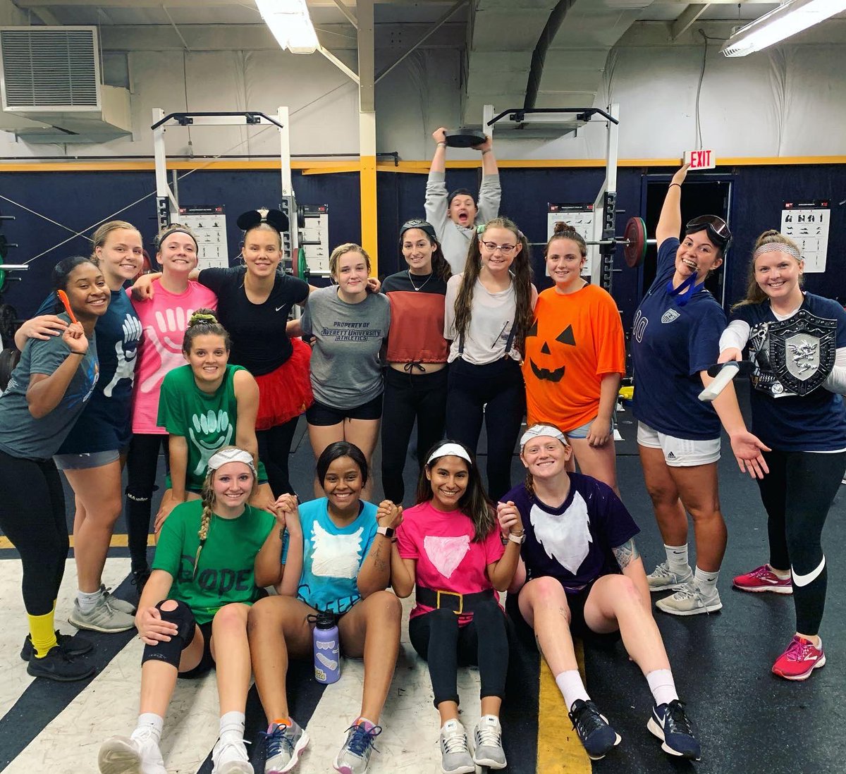 AverettWLax's tweet photo. Halloween done by @AverettUCougars WLAX! ๐๐๐ป๐๐ช #happyhalloween #startunknown #finishunforgettable #proud https://t.co/O82MsVLWey