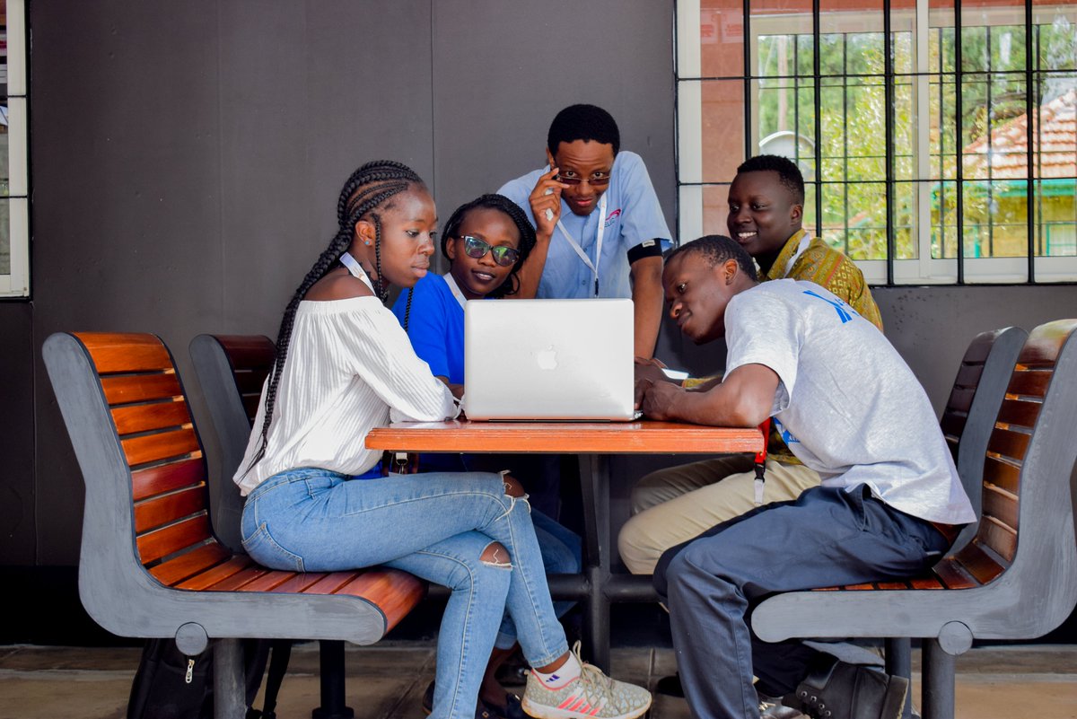 esbornorina's tweet image. I'm attending #DevFestRiftValley to meet like minded people, be updated in different technologies and have fun with amazing people from all corners of the country.

See you at #DevFestRiftValley on 2nd Nov, 2019 at  Rupa Mall Eldoret.

#DevFestStories
@gdgeldoret
@mayeedwin1