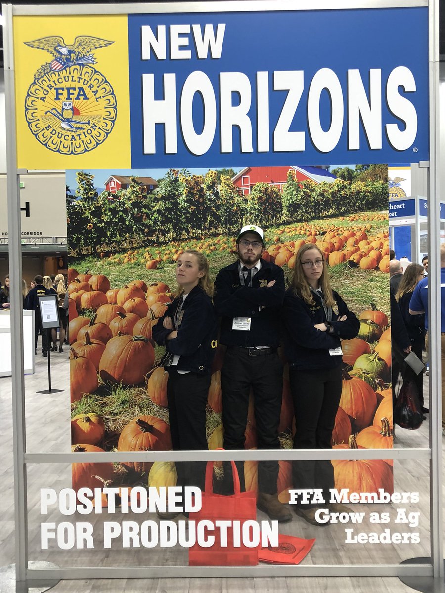 MissMetrick's tweet photo. The newest FFA models are getting ready for their magazine cover! Having a great time at the National FFA Convention! #FFA19 https://t.co/hz92IWUl53
