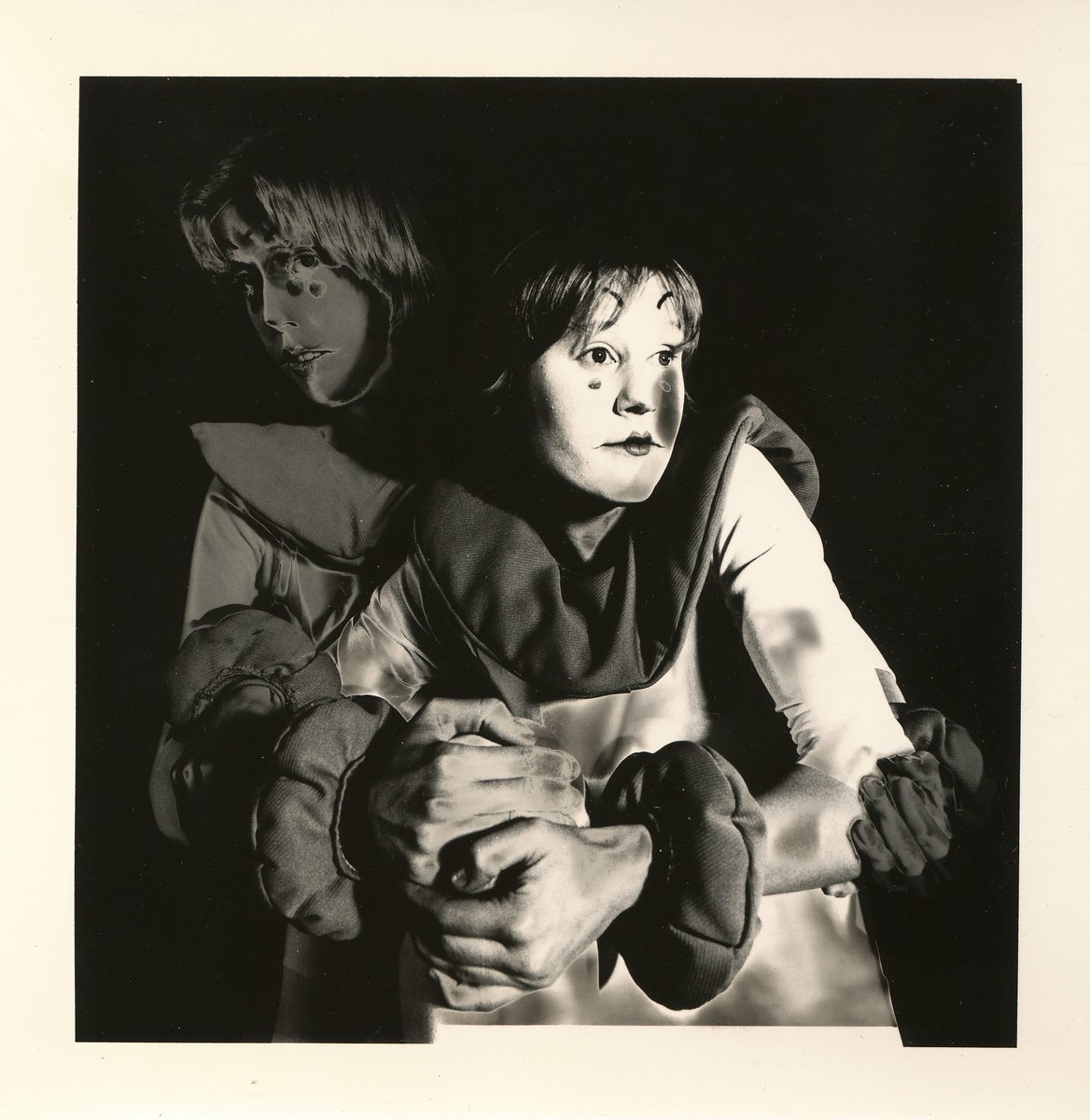 ChiDanceHistory's tweet photo. Still don't have a Halloween costume? Have no fear! Just look to some #Chicago dancers for inspiration.
Check out our Facebook for more info on the photos!
#chidance #dance #history #hubbardstreetdancechicago #jennifergirard #chuckosgood #carolbobrow #charlesgrass #ruthpage https://t.co/sbbBzHNhLp