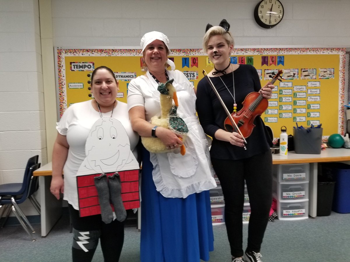 Marian Martin tweet media