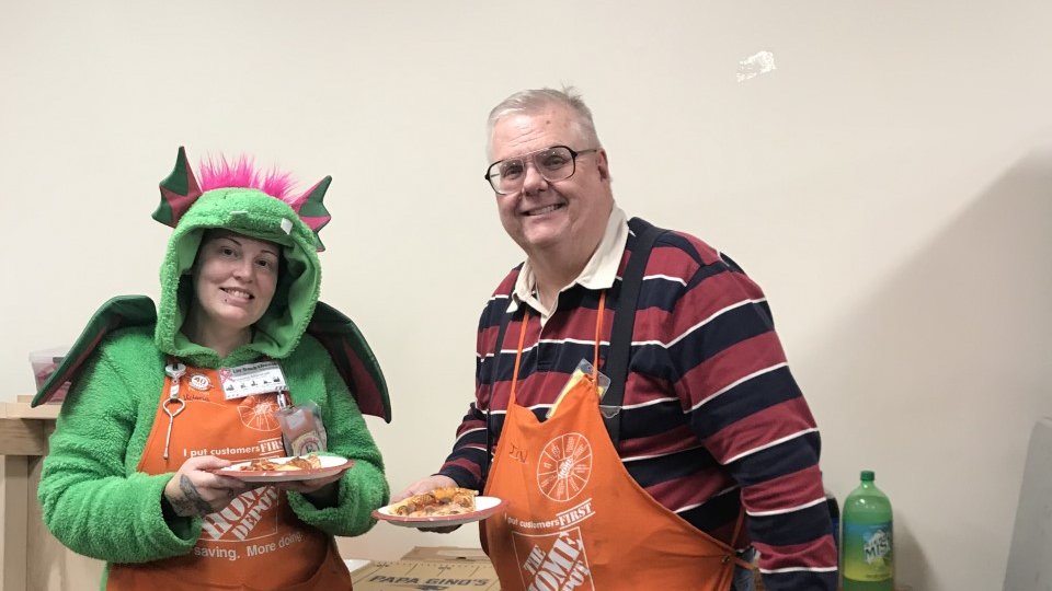 D26/70 Pizza Party  for vanity event sell through