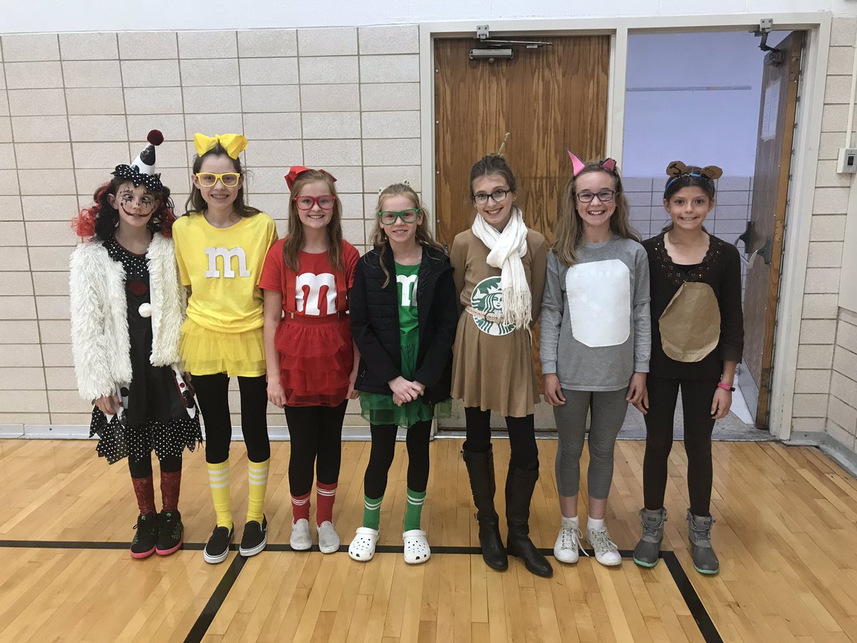 FMSPanthers1's tweet photo. FMS Halloween Costume finalists.great thought and effort by all.Bob Ross group was the over all winner.#ForFairbanks https://t.co/m51cp93Lsh