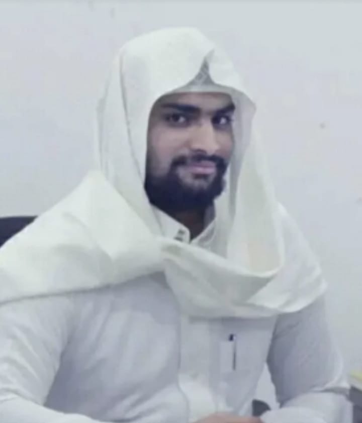 mffz201's tweet photo. #عتق رقبه #توفيق احمد نرجوا من اهل الخير والمحسنين المساهمه في عتق رقبة هندي الجنسه حيث انه امضى في السجن اربع سنوات ونصف وباقي على المهله شهر ونصف والمبلغ المطلوب ثلاث ملايين رقم الحساب بإماره القصيم 
192608010007050
#فايز_المالكي #القصيم #الخميس_الونيس
#تراحم #المسجد_الحرام https://t.co/Brzvps4Unp