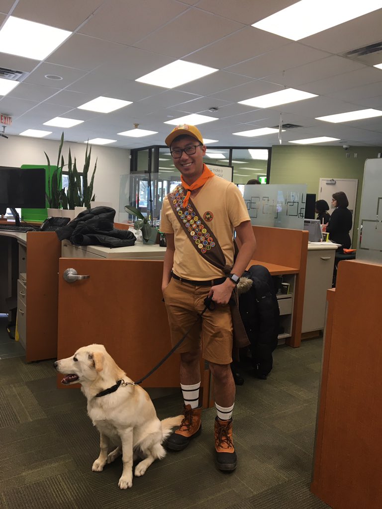 BPhanthavong's tweet photo. “Hi, my name is Russell. I am a Wilderness Explorer in Tribe 54, Swewt Lodge 12, are you in any need of digital assistance today?”
Dug: *Squirrel!!*
#Up #Russell #squirrel #happyhalloween #Chase #FunWorkDay https://t.co/HIPMPjI1ik