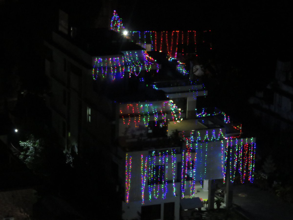 Matt and Jennifer tweet media