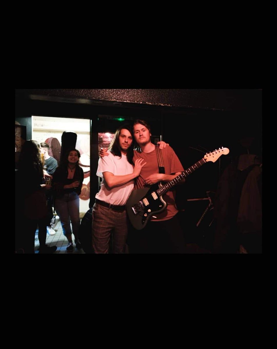 We are on <a href="/LMFMRADIO/">LMFM RADIO</a> tonight with <a href="/donalseancarey/">Seán</a> 7-8pm.

Airing our new single 'In Honey', chatting spooky shite and playing an extra lil treat 🏠