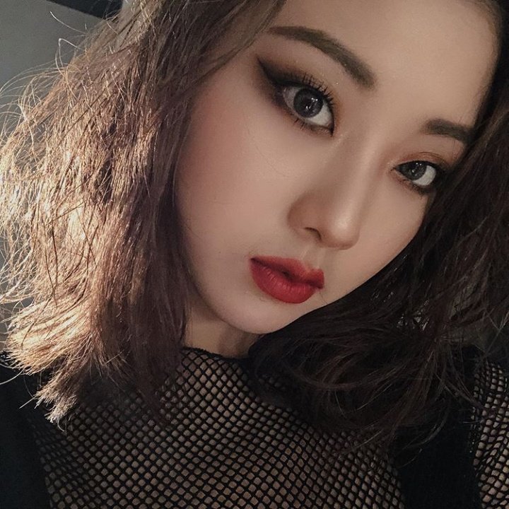 ithsBree's tweet photo. ⠀⠀⠀ ( 猴王后 ) 𝗌ᥱ𝗎𝗇𝗀𝗆𝗈𝗇𝗄ᥱч . . . ιnstᥲgrᥲm updᥲtᥱ » happy halloween. Did y'all saw my new video? ♡📸 #ithsBree https://t.co/2hidc6Y1Sw