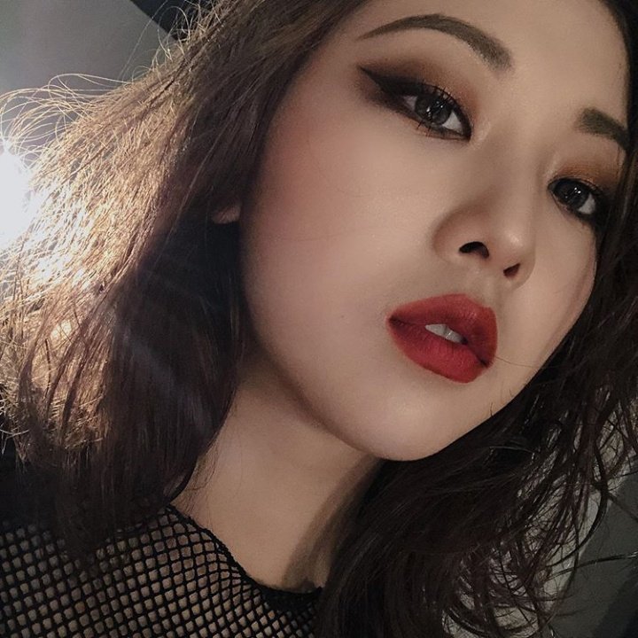 ithsBree's tweet photo. ⠀⠀⠀ ( 猴王后 ) 𝗌ᥱ𝗎𝗇𝗀𝗆𝗈𝗇𝗄ᥱч . . . ιnstᥲgrᥲm updᥲtᥱ » happy halloween. Did y'all saw my new video? ♡📸 #ithsBree https://t.co/2hidc6Y1Sw