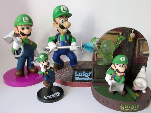 Luigi's mansion statue