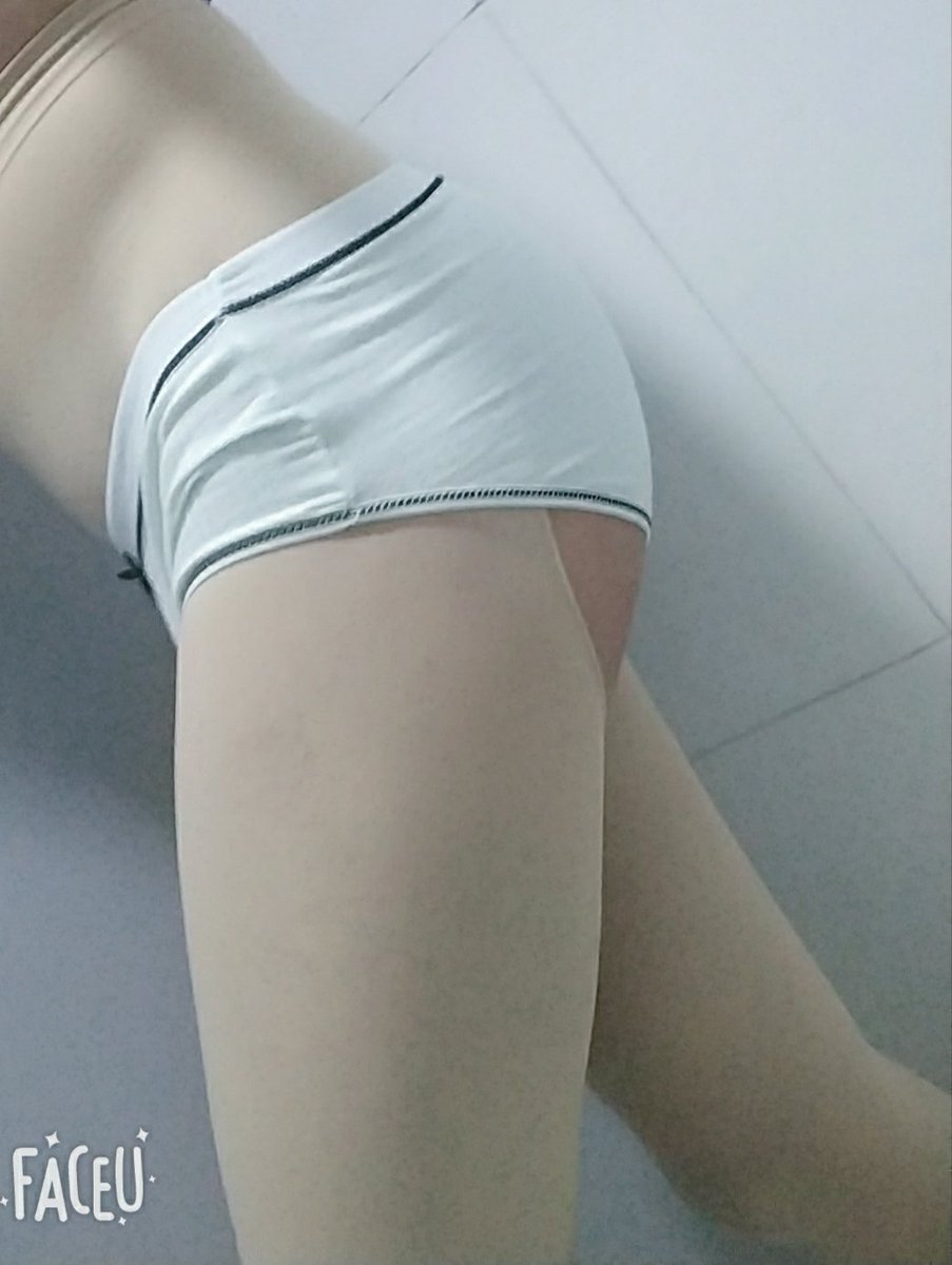 saoxiaoxin's tweet photo. 想不想抓着小新的屁屁冲刺呀～

#伪娘 #sm #可爱的男孩子 #rbq #cb #cd #sissy #肉便器 #慰菊 #菊穴 #淫荡 #性奴 #调教 https://t.co/iLvnrFmPK4