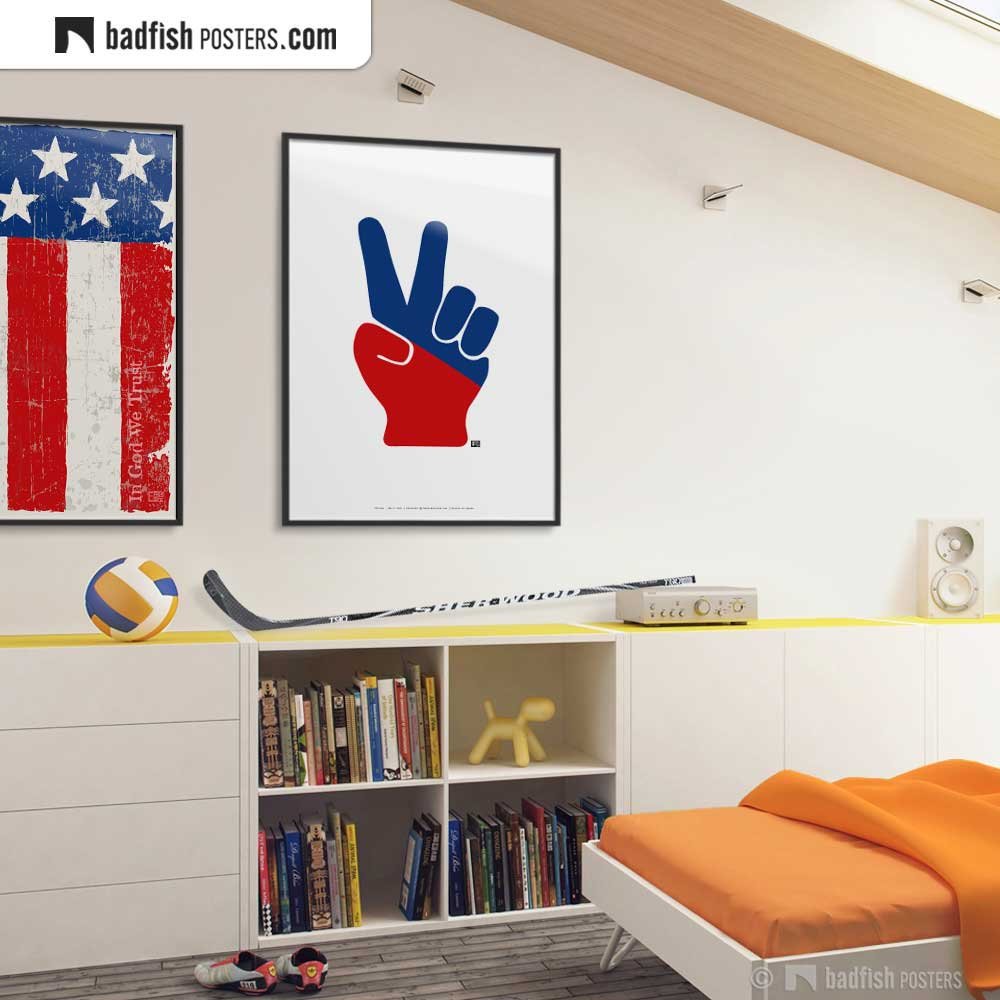 BadFishPosters's tweet photo. #Victory Red and Blue Hand #Peace Sign #VictoryHand #TwoFingeredSalute #VForVictory #CoolPosters #BadFishPosters #USColors https://t.co/0MFYbV4UC5 https://t.co/eKQUAGC3N4