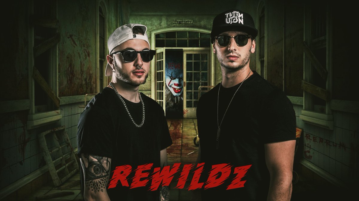Rewildzofficial's tweet photo. Happy Halloween to everyone!👻
Trick or treat..., this is the question!🎃
·
#rewildz #hardstyle #music https://t.co/Rt98YsegBQ