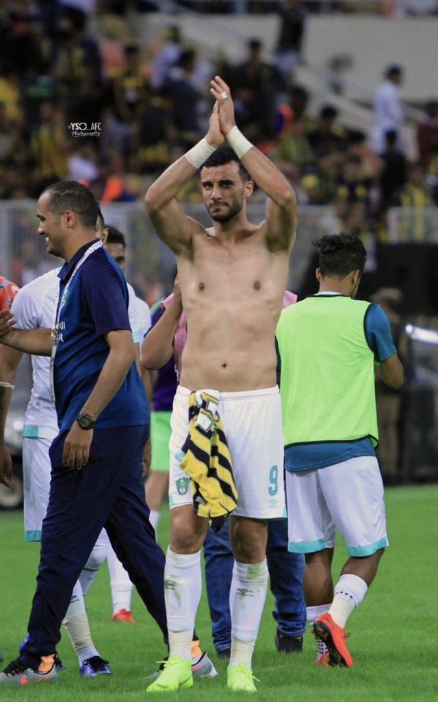 AbdullahAB000's tweet photo. للموسم الثامن على التوالي ..
#الاتحاد لا ينتصر على #الاهلي ..
انتهت الحكاية ،، لم يعد هنالك ديربي في جدة ..

جدة خضراء ،،،💚💚 https://t.co/rTKD70jI1X