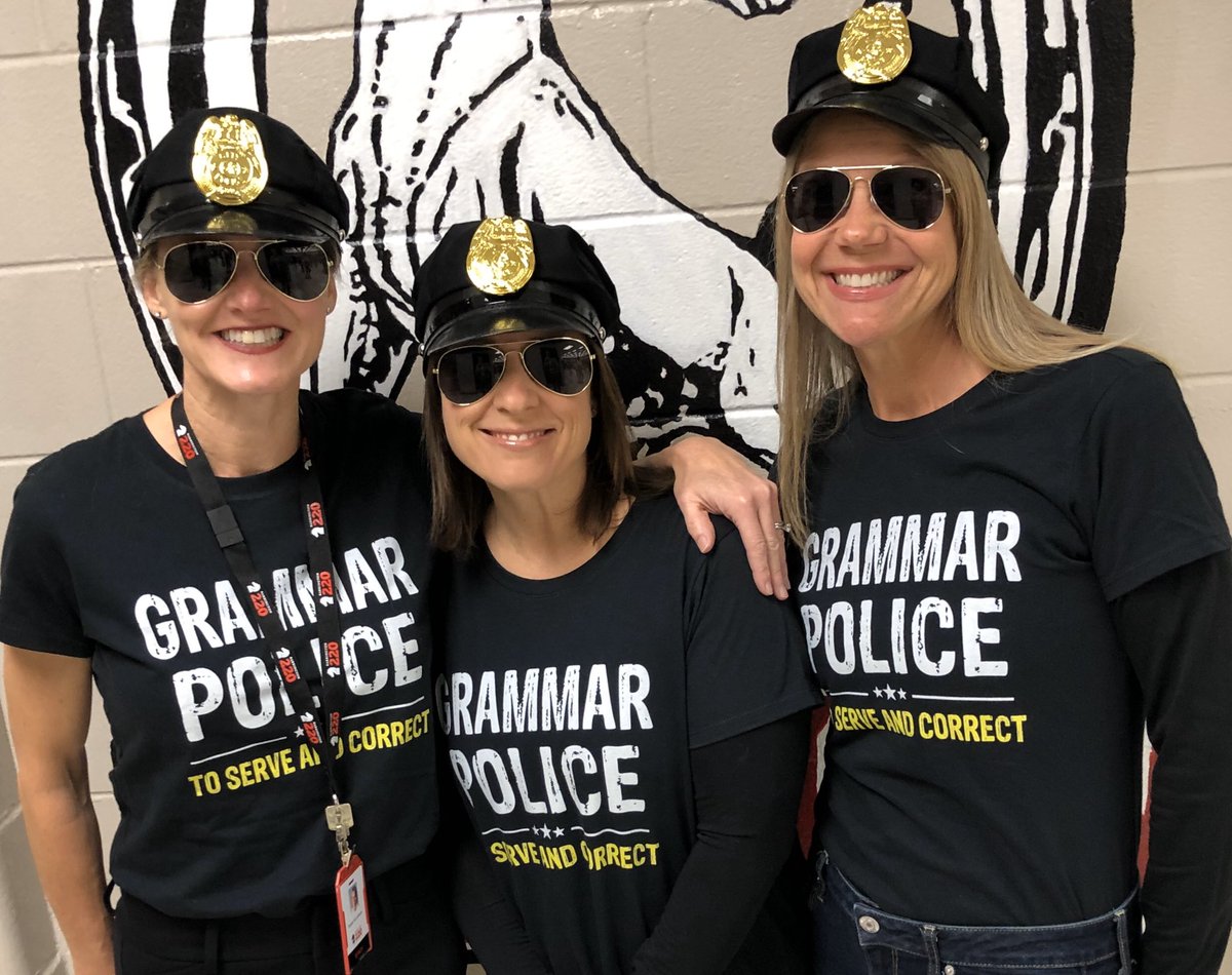 Raia1920's tweet photo. Watch out for the GRAMMAR police🧡🖤🧡 https://t.co/vYCdbguPPQ