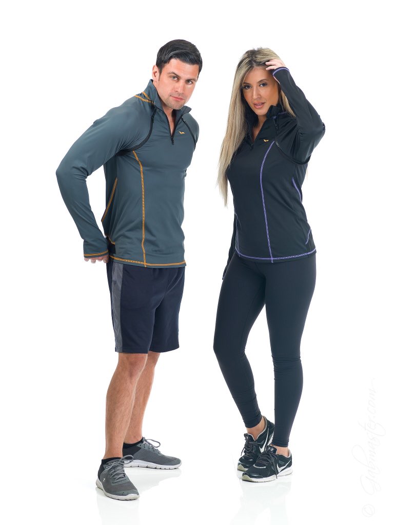 Tearadactyl_Ath's tweet photo. Tearadactyl Winning Combination.. the Women’s and Men’s Origin performance jackets are available now on #amazon and #amazonprime! #winningcombo #performancejacket #technicalsportswear #tearadactyl #tearadactylathletic #blackfriday #cybermonday https://t.co/2j2cYWOdF1