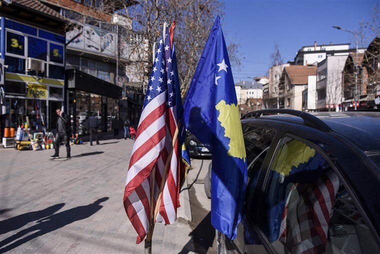 kosovanfooty_EN's tweet photo. @USMNT Ready to help on this one @USEmbPristina?
#KOSUSA π½π°πΊπΈ https://t.co/4HUStdfUN2