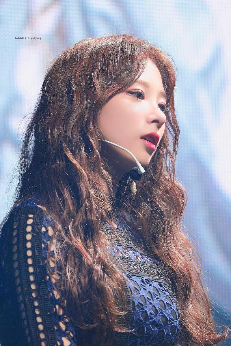 backdraft011101's tweet photo. 오늘 이 세상 누구보다 사랑받기를
그리고 앞으로도 오늘만 같기를
생일 축하해

#윤경 #서윤경 #YUNKYOUNG 
#로켓펀치 #Rocket_Punch 
#HAPPYYUNKYOUNGDAY https://t.co/ti7Ek8utav