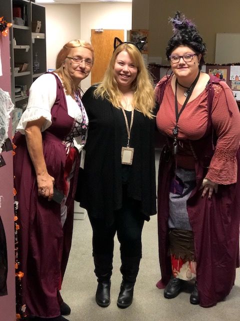 prioritydata's tweet image. Priority Data&apos;s Data Entry team getting into the Halloween spirit by dressing up as the Sanderson Sisters &amp;amp; Binx from Hocus Pocus. Have a safe &amp;amp; Happy Halloween everyone!