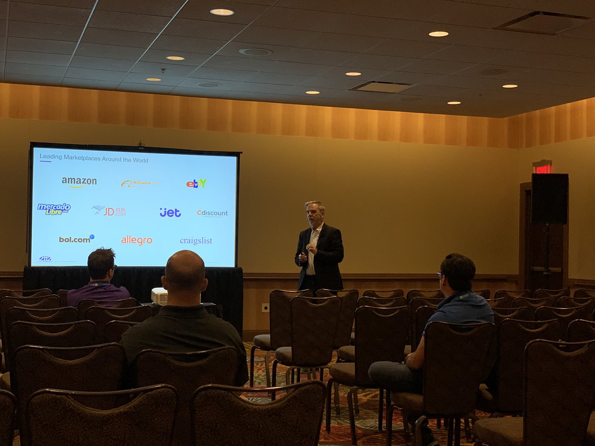 MichelleRagusa's tweet photo. Live at #itnation2019 @lmwalsh2112 speaking live on uncovering the prime growth opportunities of #marketplaces https://t.co/RtBfEvaszZ