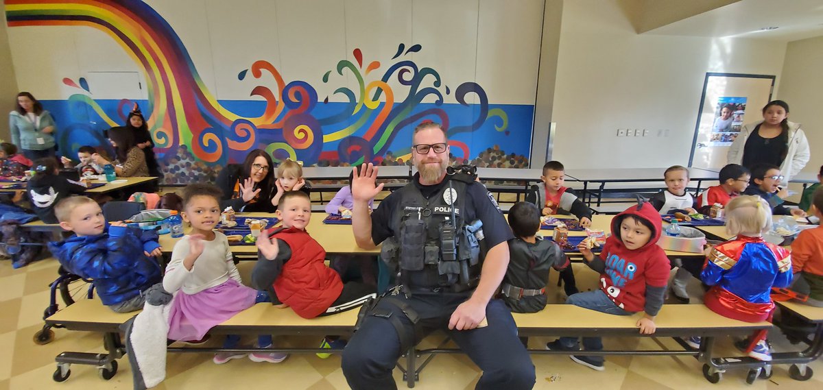 Happy to have Detective Slade visit us today for lunch!