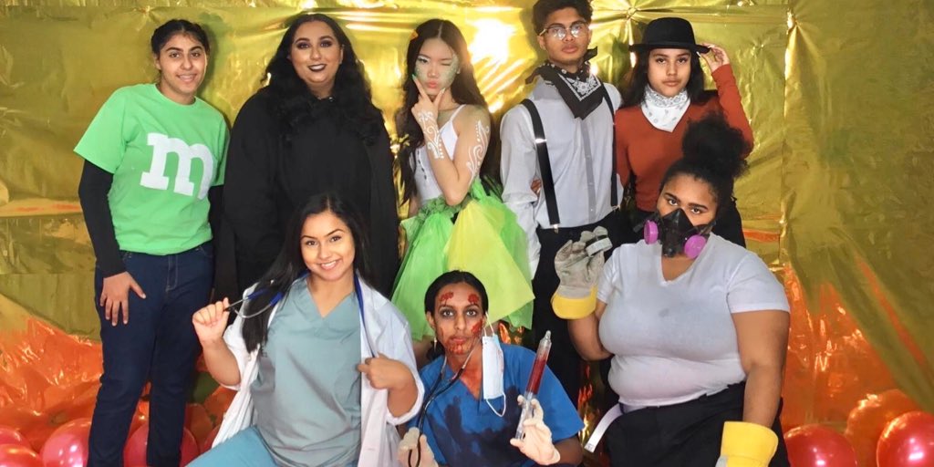 MSS Arts Council (@mssartscouncil) on Twitter photo Here is our annual #RedCarpetHalloween exec photo! Information on voting for the winners of #RedCarpetHalloween2019 is coming soon!
#Halloween #PoweredByKids <a href="/MississaugaSS/">Mississauga SS</a> <a href="/ArtsProgramMSS/">The Arts Program at MSS</a> Here is our annual #RedCarpetHalloween exec photo! Information on voting for the winners of #RedCarpetHalloween2019 is coming soon!
#Halloween #PoweredByKids <a href="/MississaugaSS/">Mississauga SS</a> <a href="/ArtsProgramMSS/">The Arts Program at MSS</a>