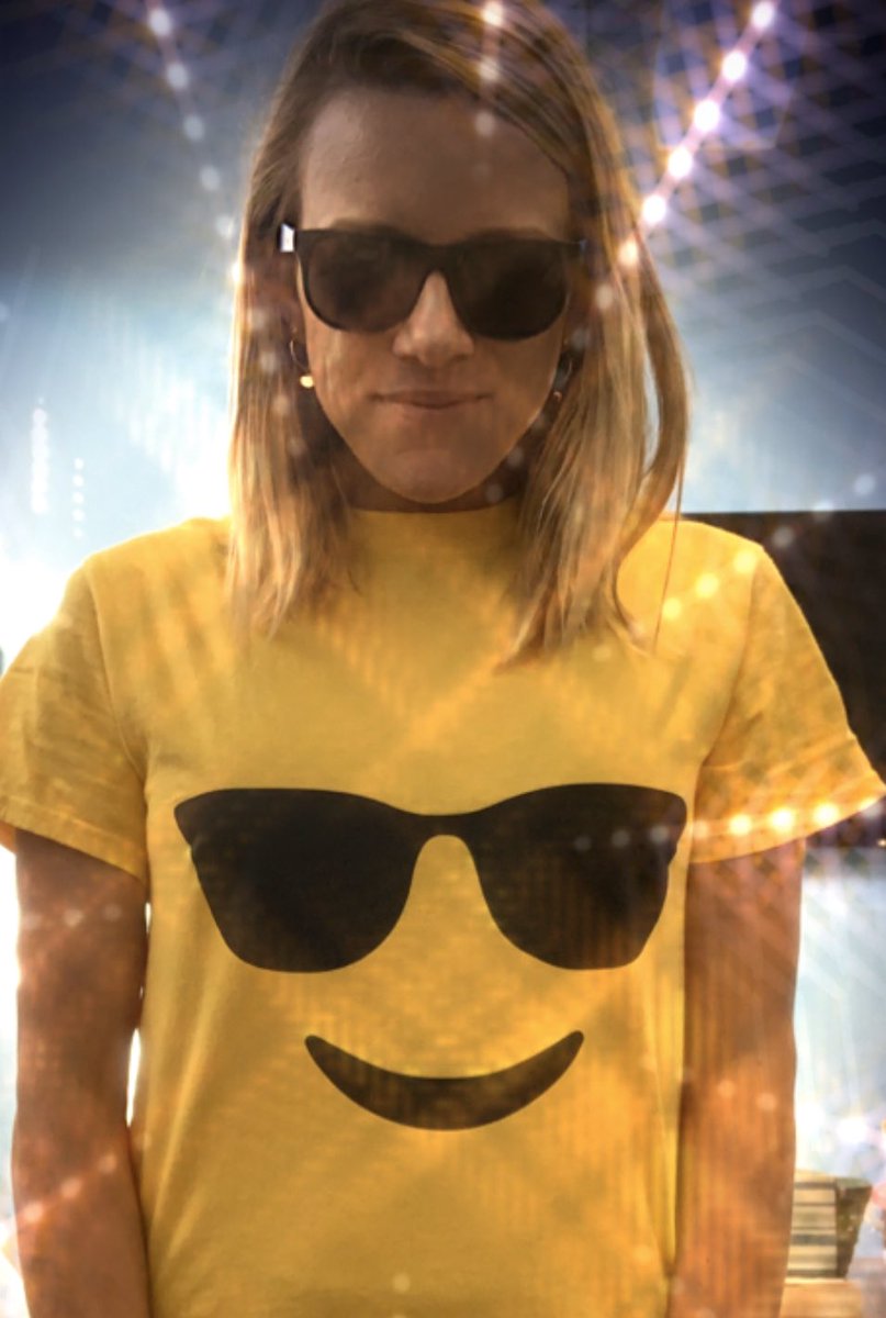 counseloramybcd's tweet photo. Happy Halloween from the coolest emoji around 😎 The staff @ElMarinoSchool chose to dress up as emojis and my school counselor heart is full! #CulverPride #Halloween https://t.co/Zl6j4wzt4V