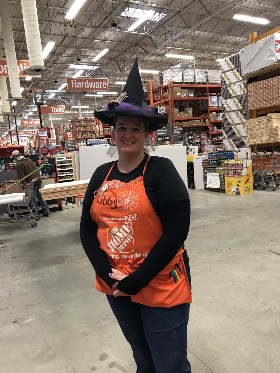 Mischelle Prill (@mischelle_prill) on Twitter photo #MwspiritweekD275 #2720inspires #wearewalker #funatwork #MwspiritweekD275 #2720inspires #wearewalker #funatwork