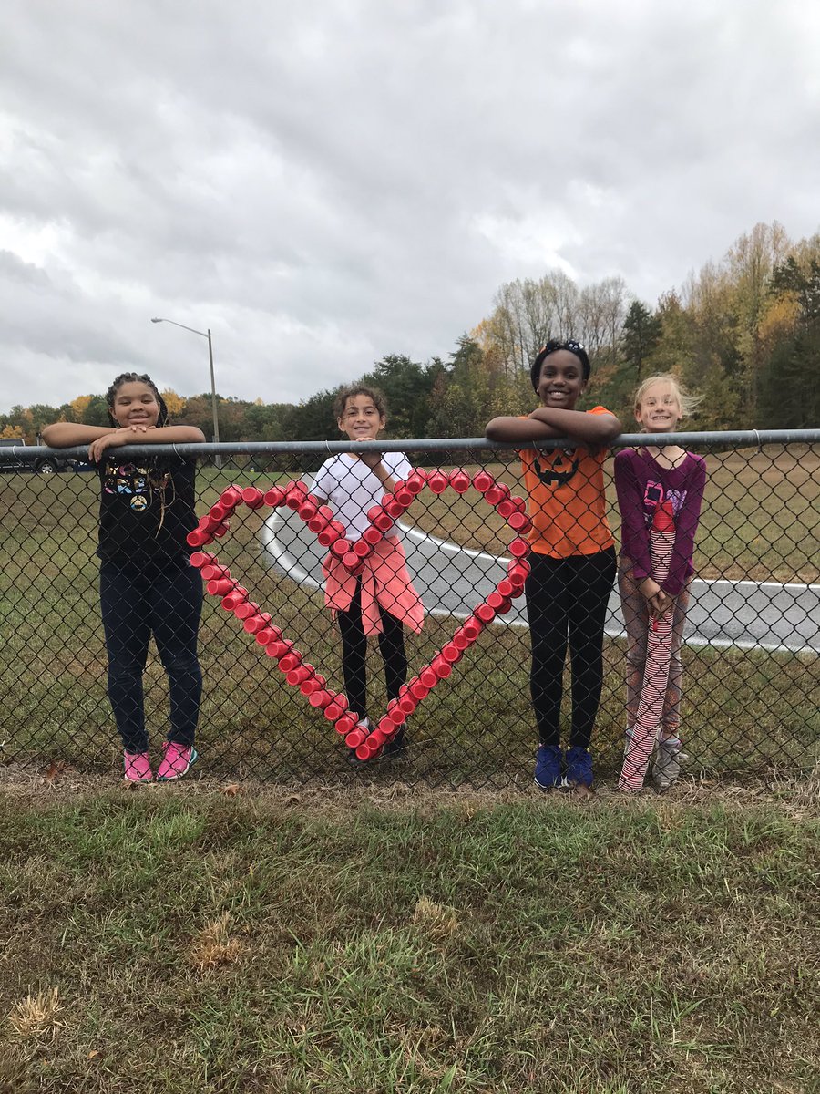 Carson_PE's tweet photo. Thanks to my helpers! https://t.co/ZTBCBLZhH3