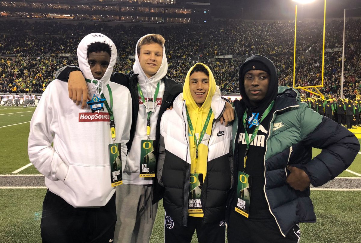 Fast-rising Oregon HS basketball quartet visits Oregon Ducks oregonlive.com/recruiting/201…