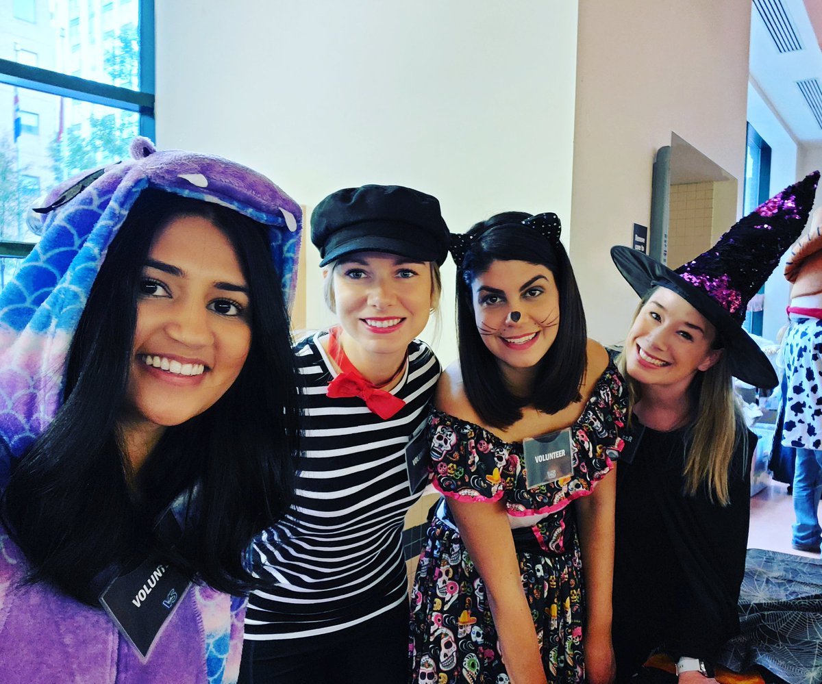 There is no where better to spend Halloween. No tricks, just treats from the @SamsungCanada volunteers at today's @sickkids Halloween celebration! #HappyHalloween #SamsungGives #SickKidsVS