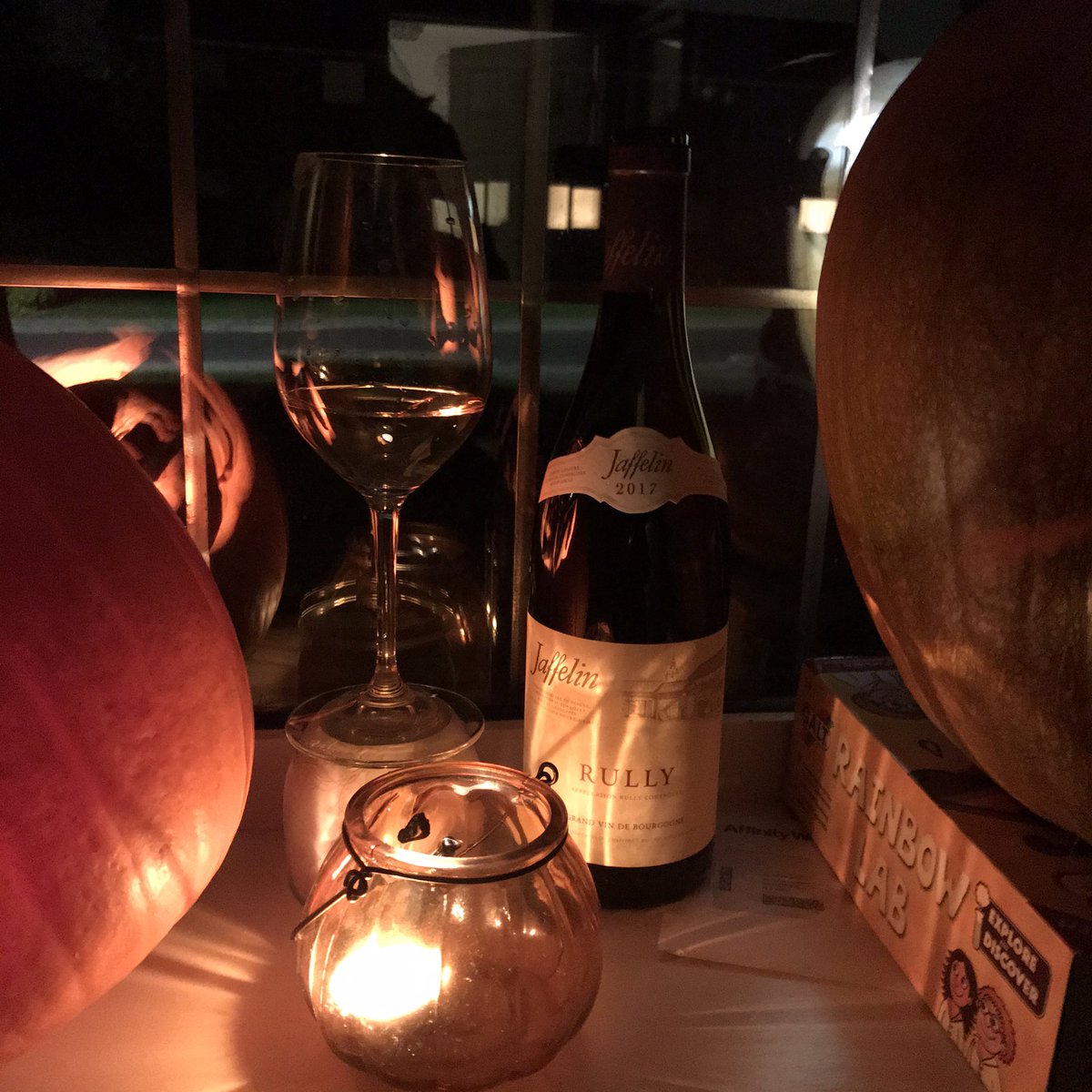 CellarDoorHerts's tweet photo. Make sure you’ve got your own treat from @CellarDoorHerts whilst waiting for those tricky kids! Ours is Rully Blanc from @MaisonJaffelin 🍷💕👍🍂🎃
#halloween2019 #halloweenwine #Harpenden #StAlbans #winelover https://t.co/XQSW4SIs8z